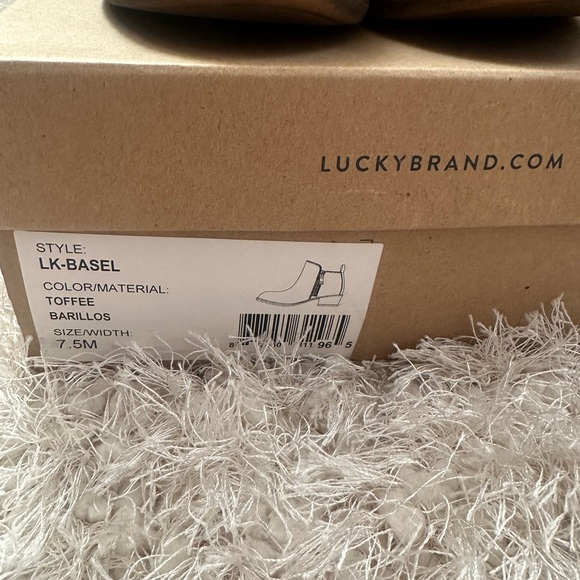 Lucky Brand Basel Bootie Size 7.5 - Picture 10 of 12